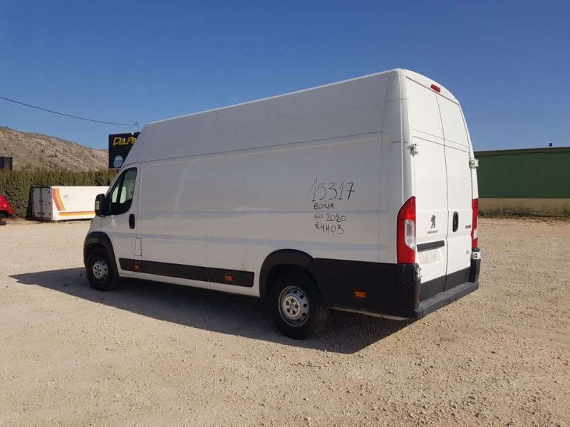 peugeot boxer furgón gran volumen del año 2020