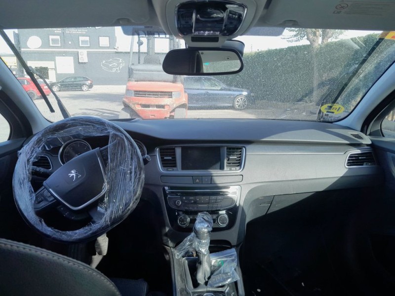 peugeot 508 del año 2011