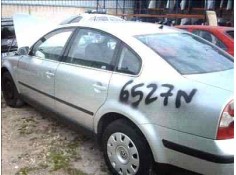 VOLKSWAGEN PASSAT BERLINA (3B3)