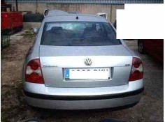 VOLKSWAGEN PASSAT BERLINA (3B3)