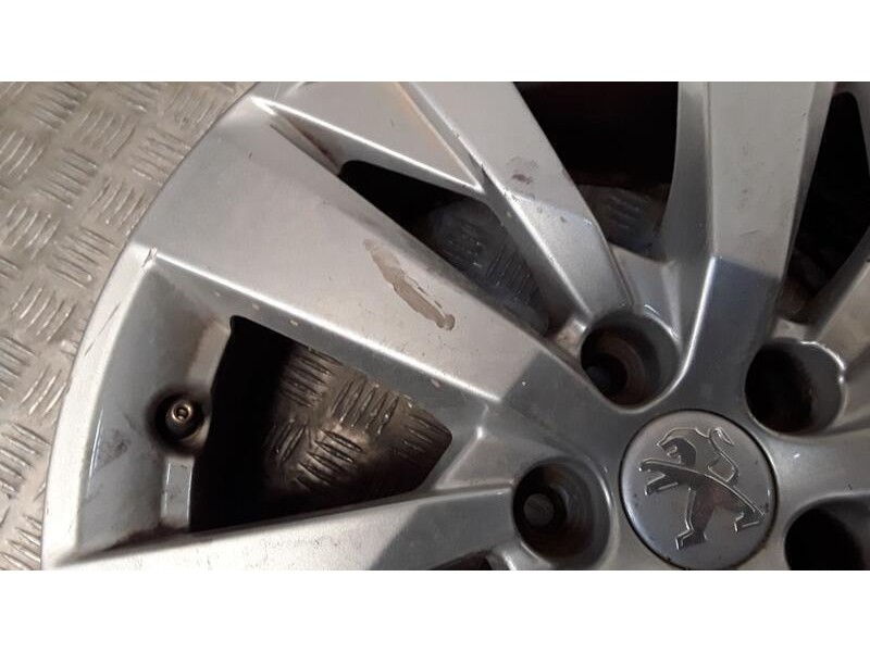 Recambio de juego llantas aluminio para peugeot 5008 ii (mc_, mj_, mr_, m4_) 1.2 (mrhnyh, mrhnyw, mrhnsj, mrhnsu, mrhnsm) refere