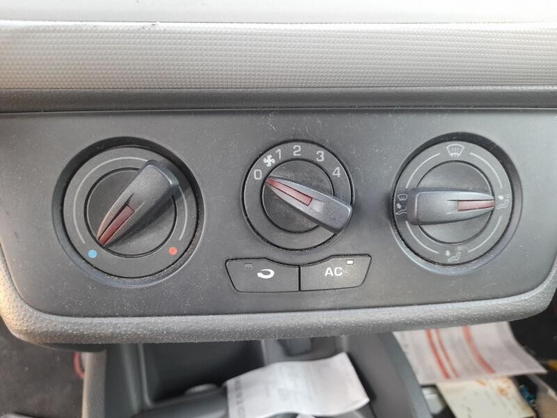 Recambio de mando calefaccion / aire acondicionado para seat ibiza iv (6j5, 6p1) 1.2 referencia OEM IAM 6J0820045A  