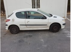 PEUGEOT 206 BERLINA