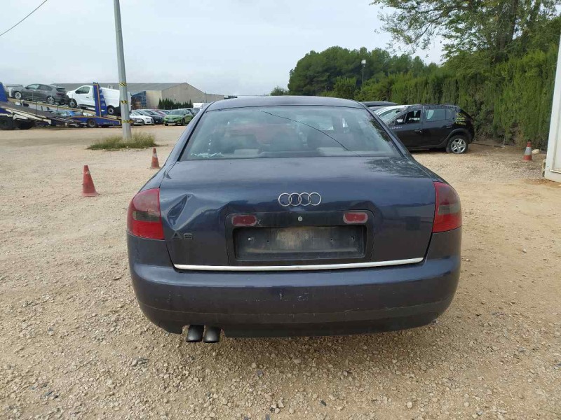 audi a6 berlina (4b2) del año 2002