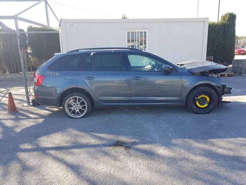 skoda octavia combi (5e5) del año 2017