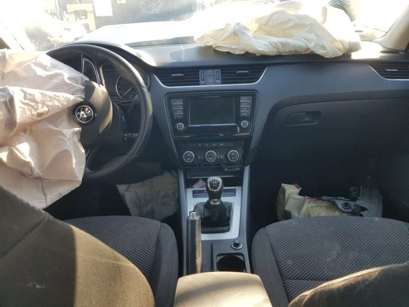 skoda octavia combi (5e5) del año 2017