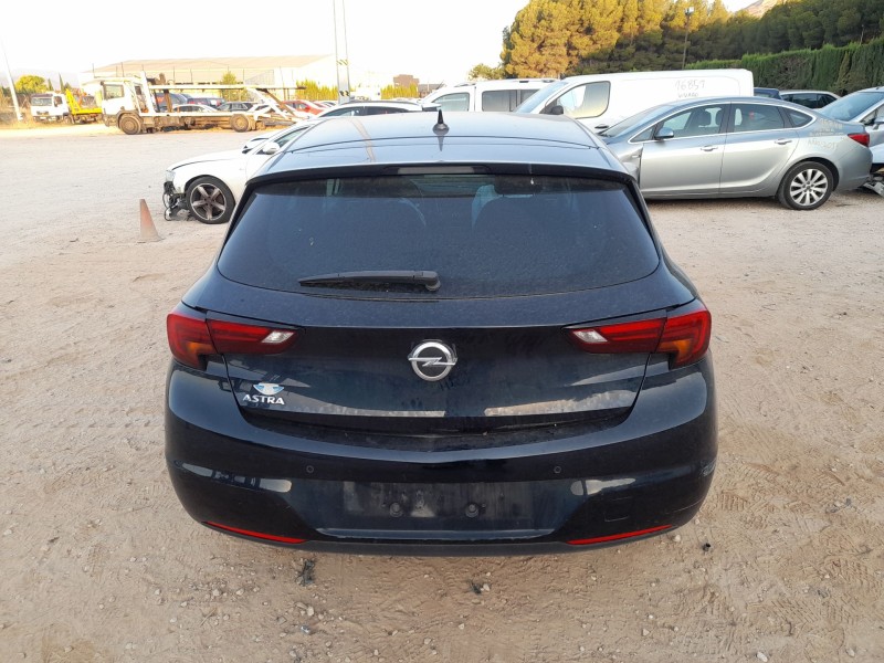 opel astra k (b16) del año 2019