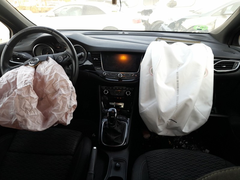 opel astra k (b16) del año 2019