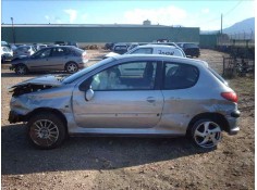 PEUGEOT 206 BERLINA