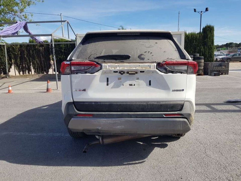 toyota rav4 del año 2021