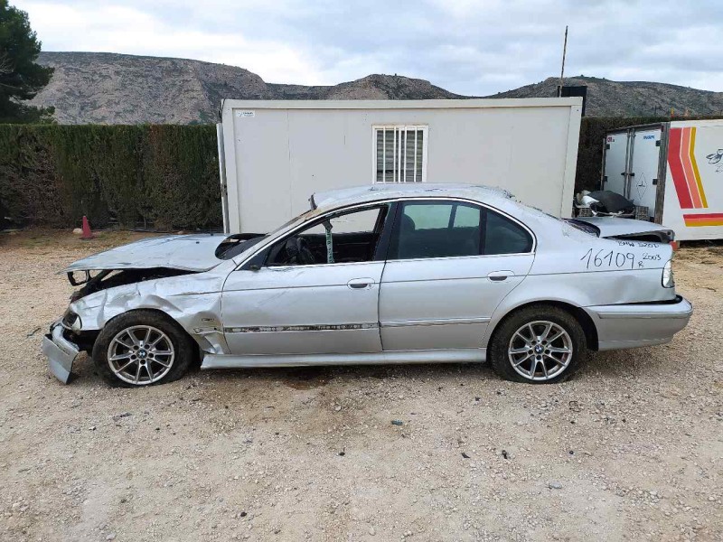 bmw serie 5 berlina (e39) del año 2003