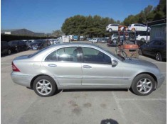 MERCEDES-BENZ CLASE C (W203) BERLINA