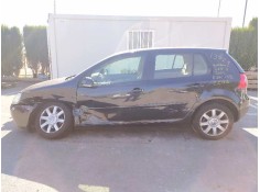 VOLKSWAGEN GOLF V BERLINA (1K1)