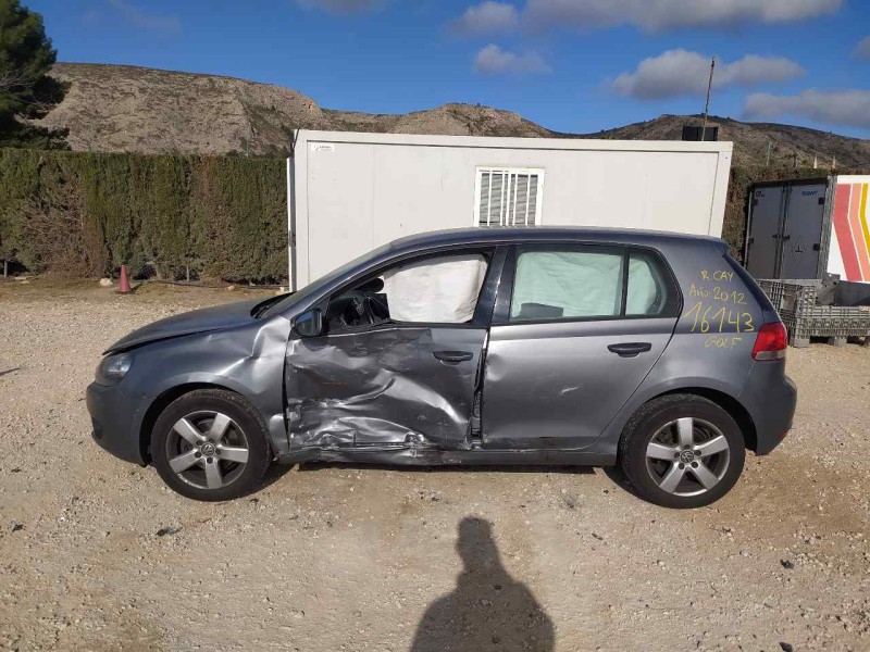 volkswagen golf vi (5k1) del año 2012