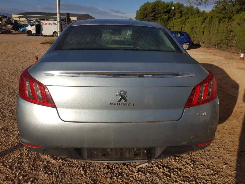 peugeot 508 del año 2011