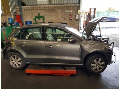 VOLKSWAGEN POLO (6R1)