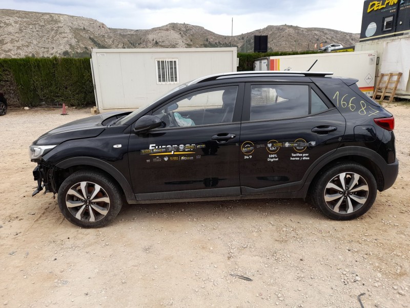 kia stonic (yb) del año 2021