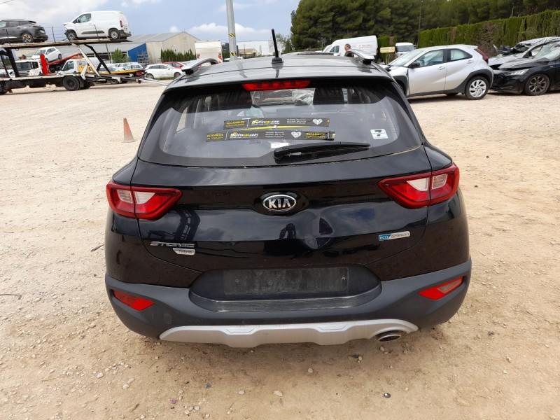 kia stonic (yb) del año 2021