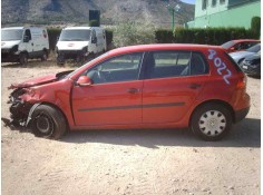 VOLKSWAGEN GOLF V BERLINA (1K1)