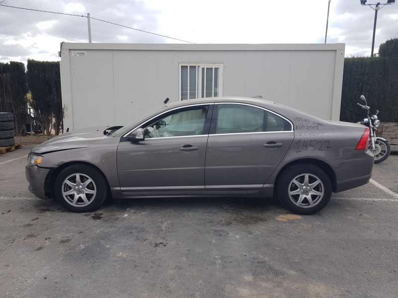 volvo s80 berlina del año 2007