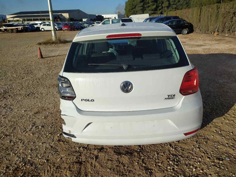 volkswagen polo (6c1) del año 2015