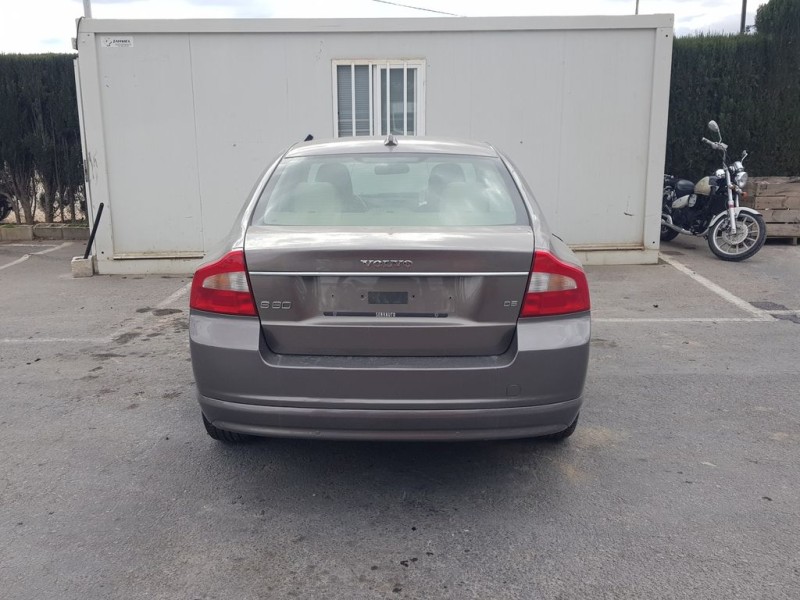 volvo s80 berlina del año 2007