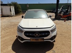 MERCEDES-BENZ GLA (H247)
