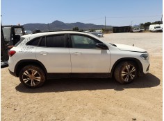 MERCEDES-BENZ GLA (H247)