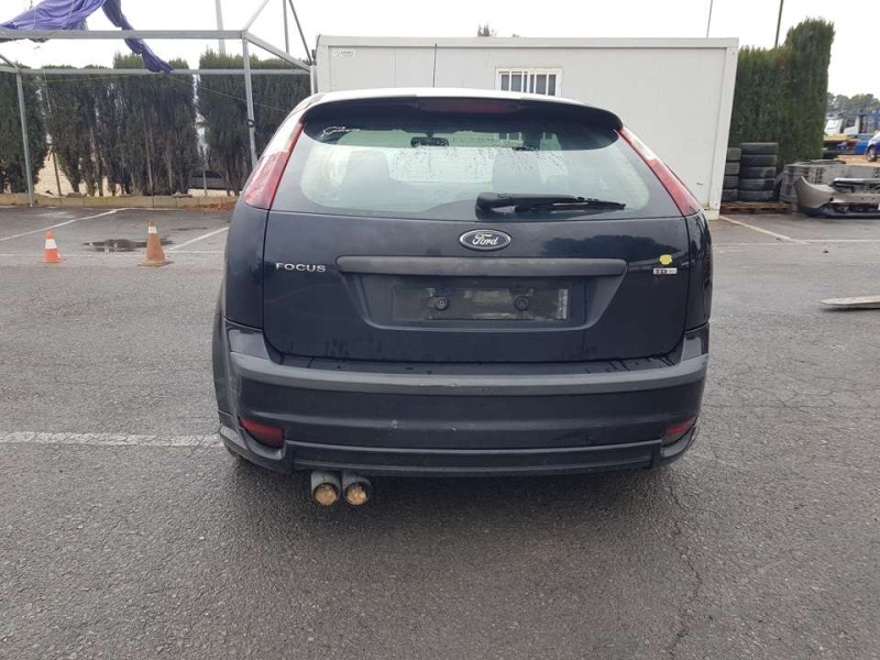 ford focus berlina (cap) del año 2005