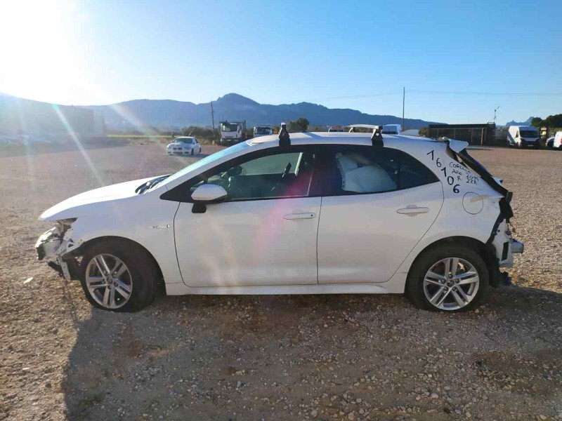 toyota corolla (e21) del año 2019