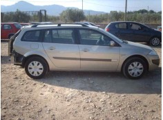 RENAULT MEGANE II FAMILIAR
