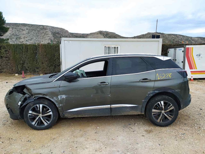 peugeot 3008 del año 2018