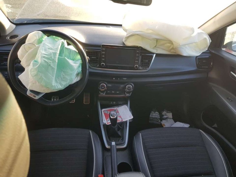 kia rio (yb) del año 2019