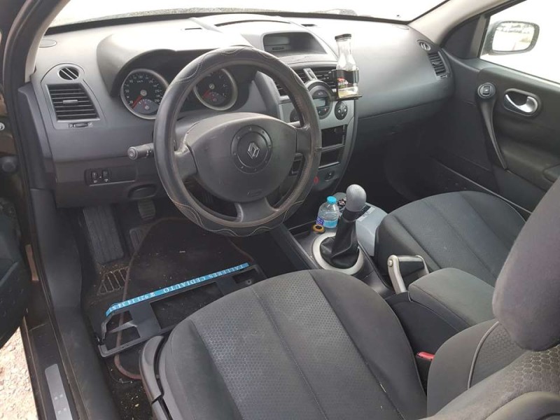 renault megane ii berlina 3p del año 2003