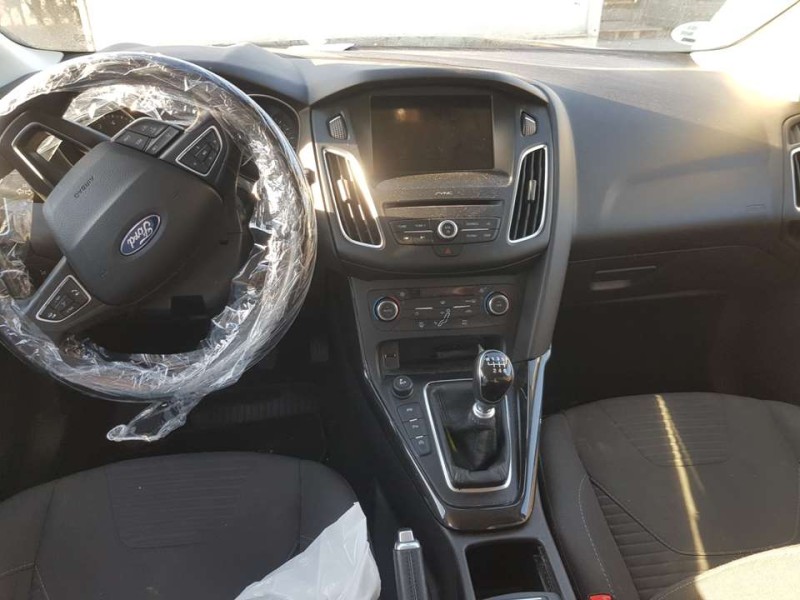 ford focus lim. del año 2015