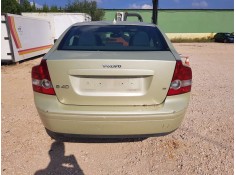 VOLVO S40 BERLINA