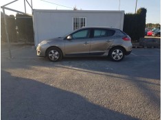 RENAULT MEGANE III BERLINA 5 P