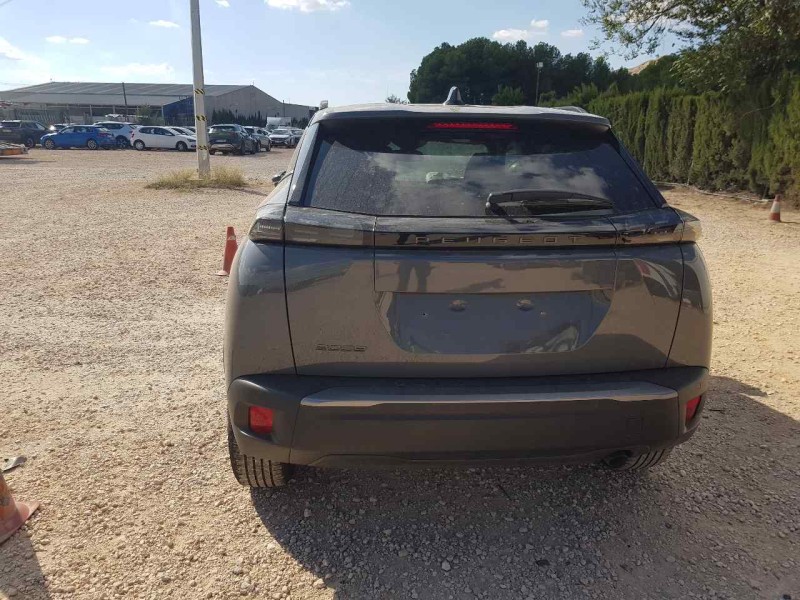 peugeot 2008 (p1) del año 2023