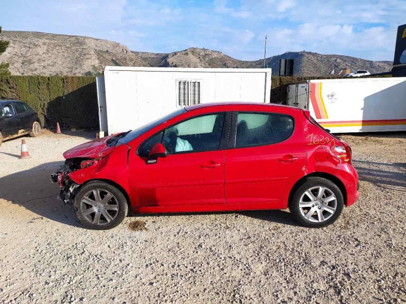 peugeot 207 del año 2008