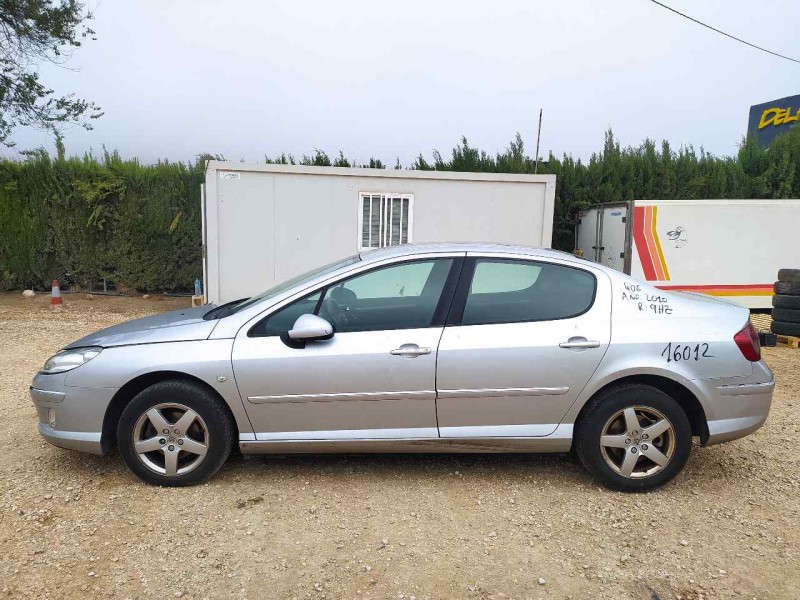 peugeot 407 del año 2010