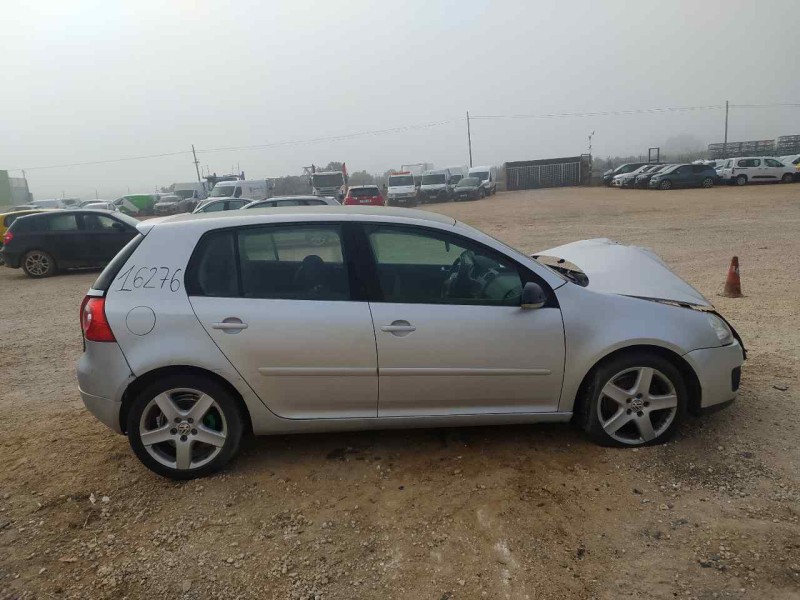 volkswagen golf v berlina (1k1) del año 2005