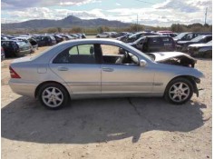 MERCEDES-BENZ CLASE C (W203) BERLINA