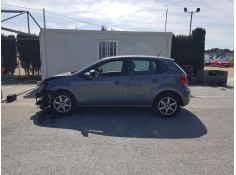 VOLKSWAGEN POLO (6R1)