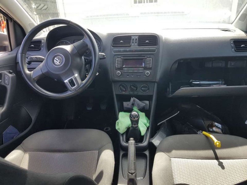 volkswagen polo (6r1) del año 2013