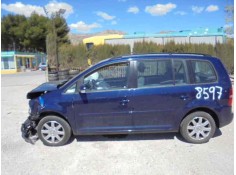 VOLKSWAGEN TOURAN (1T1)