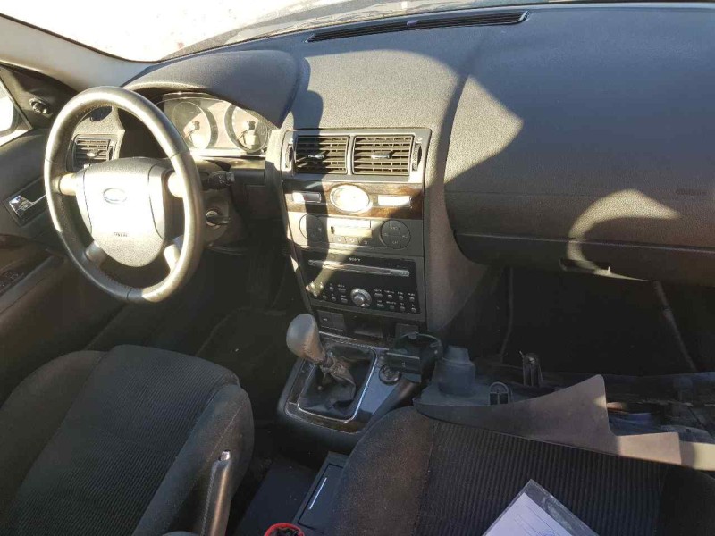 ford mondeo berlina (ge) del año 2003