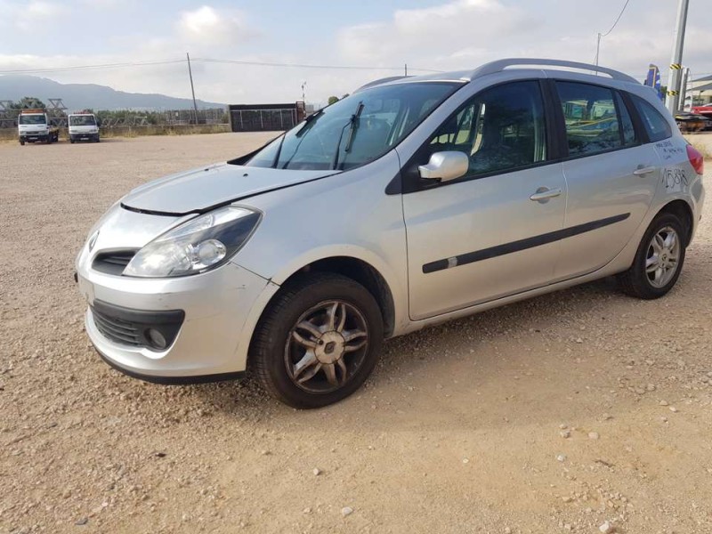 renault clio iii del año 2008