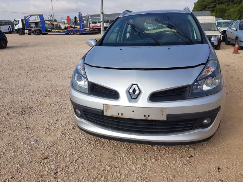 renault clio iii del año 2008