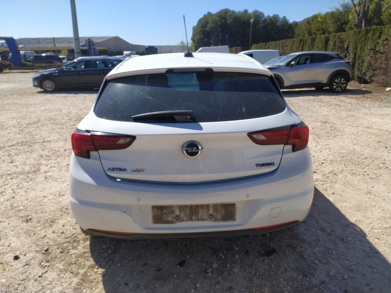 opel astra k (b16) del año 2016