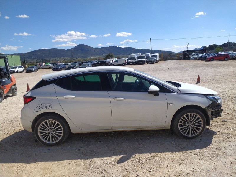 opel astra k (b16) del año 2016